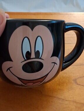 Disney Store Mickey Mouse Face Large Coffee/Tea/Hot Chocolate Mug